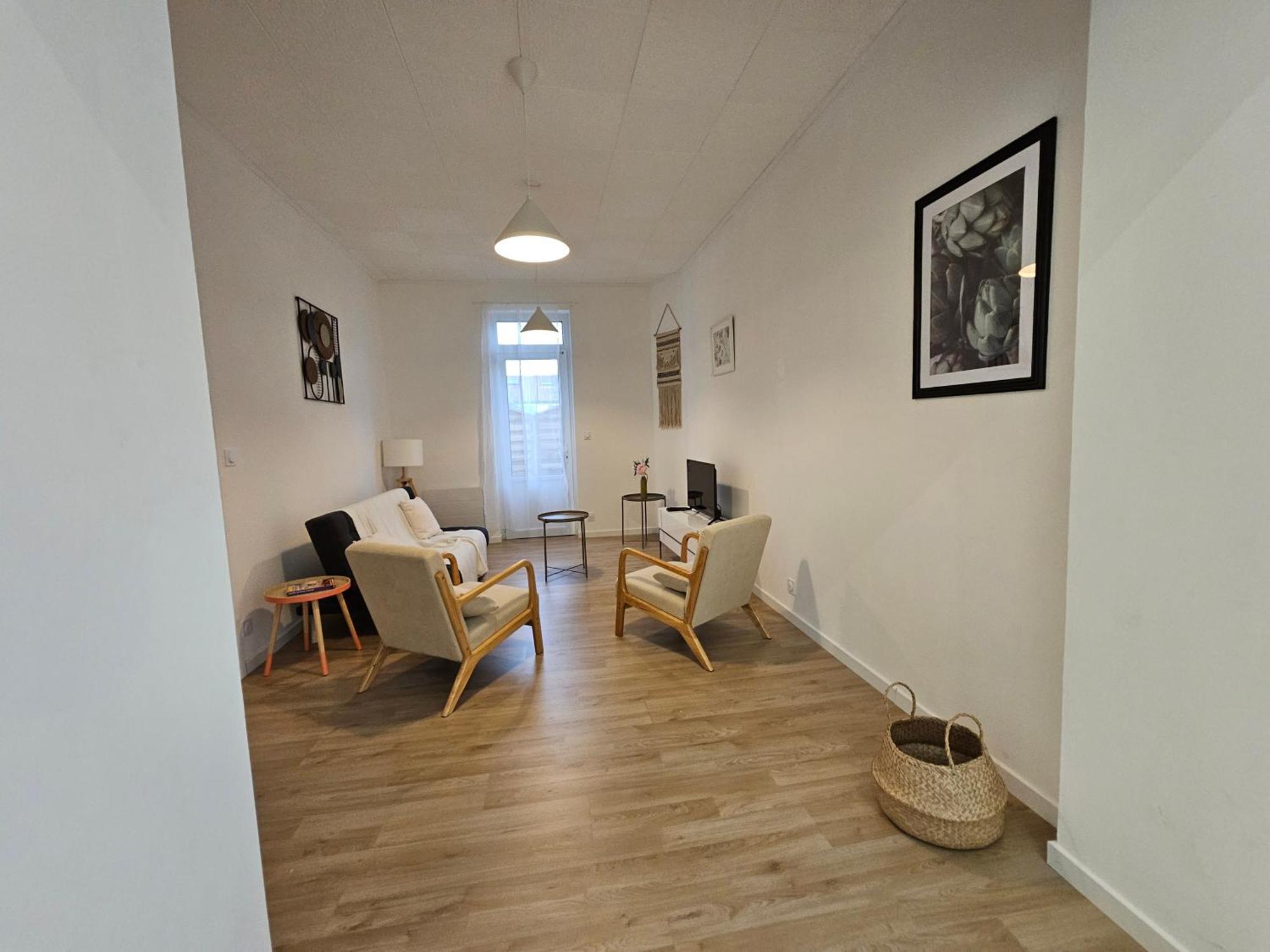 Maison A Centre Ville Et 5 Min A Pied Plage Royan Esterno foto